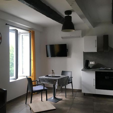 Appartement La Pomme D'Or L'Isle-sur-la-Sorgue Bagian luar foto