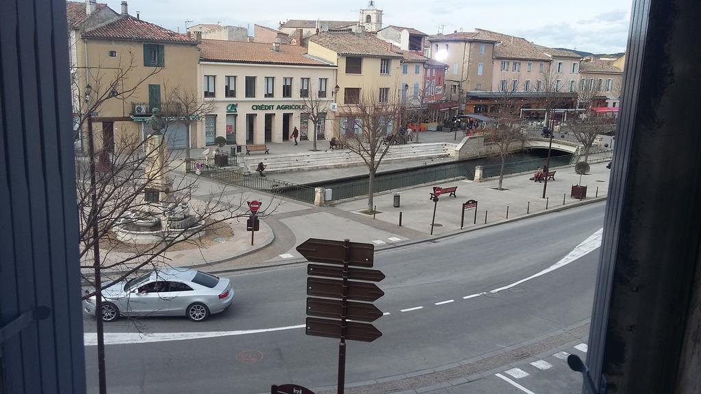 Appartement La Pomme D'Or L'Isle-sur-la-Sorgue Bagian luar foto
