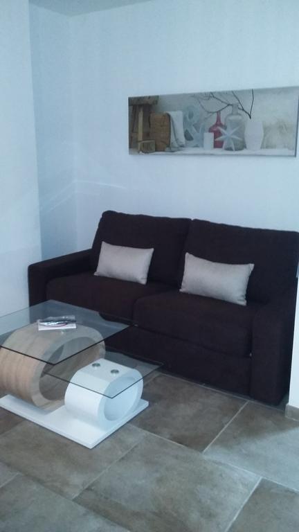 Appartement La Pomme D'Or L'Isle-sur-la-Sorgue Bagian luar foto